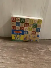 Melissa And Doug Deluxe ABC/123 1-Inch Blocks Set With Storage Pouch (50 Pcs)