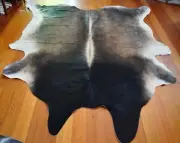 The Colours of Fire and Earth - AN OUTSTANDING PREMIUM BRAZILIAN COWHIDE RUG
