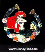 Disney 2007 Little Mermaid / Ariel & Flounder With Sea Shells Horseshoe Border