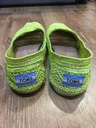 Toms 專櫃正貨螢光綠蕾絲平底鞋W5(22cm)