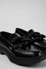 Walden Black Leather Women's Moccasin/Ballerina.
