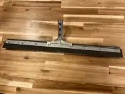 Dover B924 Commerical Floor Squeegee 24"