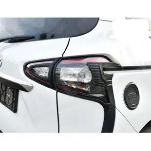 豐田 sienta 大燈清單裝飾罩 sienta 汽車尾燈裝飾包裝飾清單汽車大燈 Toyota sienta