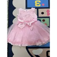 在飛比找蝦皮購物優惠-幼稚園女童畢業照禮服二手