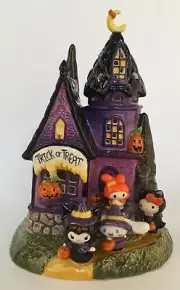 Blue Sky Clayworks Hello Kitty and Friends Trick or Treat Candle House, 9.75