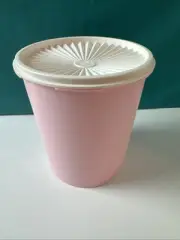 Tupperware Servalier Canister 2.7L / 11.5 Cup Pink White Seal New