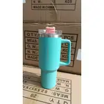 藍色 STARBUCKS STANLEY 40OZ/1.1L QUENGHER H2.0 不倒翁帶手柄帶吸管蓋不銹鋼咖啡