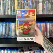 Mario 8-Bit Amiibo - OOP - BRAND NEW - BOXED