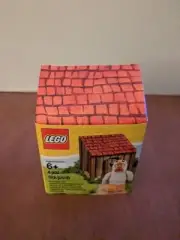 LEGO 5004468 Chicken Suit Guy Minifigure Easter Series 9 BRAND NEW (71000)