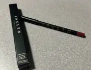 JACLYN COSMETICS Poutspoken Lip Liner - Easy Peasy - Full Size 1.2g - New In Box