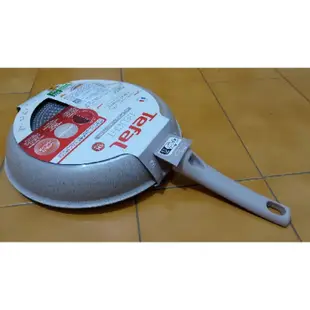 Tefal 特福 法國製法式歐蕾系列28CM不沾鍋平底鍋(適用電磁爐)