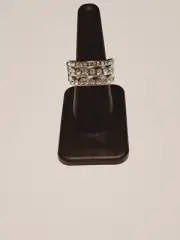 Paparazzi Priviledged Poise Ring - Silver