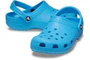 Crocs Classic Clogs Roomy Fit Sandal Clog Sandals Slides Waterproof - Blue Venetien - US Men's 5 / Women's 7