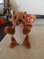 Ty Beanie Baby nuts 1993 Rare Original tags Retired Duetchland