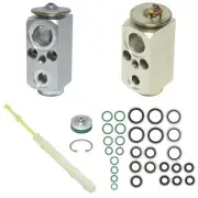 UAC AK 1570 A/C System Repair Kit For 08-12 Buick Chevrolet Enclave Traverse
