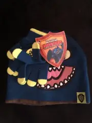 How To Train Your Dragon Boys Hat and Gloves (2 Piece Set) New