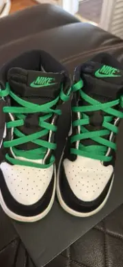 Jordan 1 Retro High Og Color Black/Lucky Green-White Boys Size 10c
