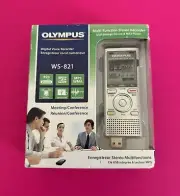 Olympus Digital Voice Recorder WS-821- USB Storage Device & MP3 Player