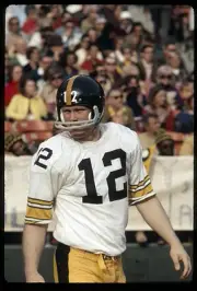 Quarterback Terry Bradshaw Pittsburgh Steelers stands on the sidel- Old Photo 1