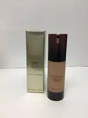 Kevyn Aucoin | Skin Illuminating Foundation | Medium EF 11 | 0.95 fl.oz | NIB