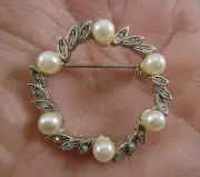 Vintage Silvertone Rhinestone / Beads Wreath Brooch Pin