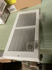 Vent 15” X 8” X1” White Baseboard Grill Metal
