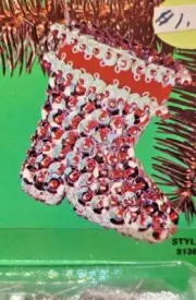 Fibre-Craft Santa Silver Green Boots Vtg Sequin Bead Christmas Ornament Kit