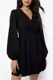 Boohoo BALLOON SLEEVE WRAP MINI SKATER DRESS Size 8 Black