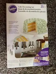 Wilton Cake Decorating Set - 25 Pieces Free Shipping- 5 Tips 18 Bags Supplies
