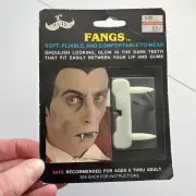 Vintage 1983 Halloween Vampire FANGS Glow In The Dark Teeth Imagineering NOS