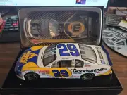 Kevin Harvick 2001 GOODWRENCH AOL ROOKIE ELITE NASCAR 1:24 Diecast