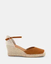 Shelly Shen Dolores/Tan Womens Wedges 39