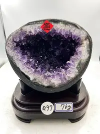 在飛比找Yahoo!奇摩拍賣優惠-H3017頂級ESP烏拉圭紫水晶洞  7kg，高25cm，寬