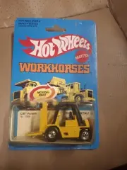 1983 Mattel Hot Wheels Workhorses Series Cat Forklift