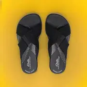 Clarks Women 9.5 Cloudstepper Arla Wave Black Comfort Sandal Cute Adjustable