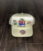 Mitchell & Ness 1987 NBA Finals Celtics Vs Lakers Trucker Snapback Hat BRAND NEW