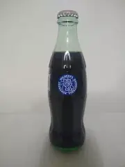 1994 Kentucky Wildcats Basketball 8 oz Coca Cola Coke Bottle unopened