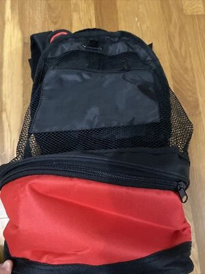Trailworthy PICNIC BACKPACK Red & Black w/ Insulated Cooler Compartment NOS