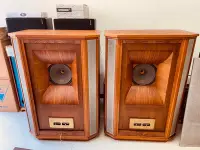 在飛比找Yahoo!奇摩拍賣優惠-Tannoy Westminster Royal