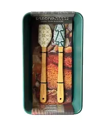 Carbon Steel Loaf Pan with Two Food Safe Mini Silicone Spatulas 9.5" Green NEW