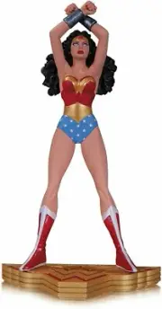 DC Collectibles The Art of War Wonder Woman Statue by George Perez 1170/5200 MIP