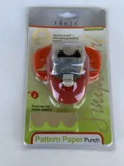 Paper Punch Scalloped Arc Border Tonic Studio Simplicity Pattern