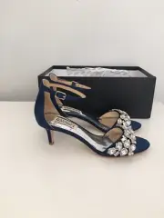 BADGLEY MISCHKA LARA JEWEL NAVY SATIN SANDALS SIZE 5
