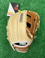 Wilson A2000 FP1712 12" Fastpitch Softball Infield Glove - WBW10272412