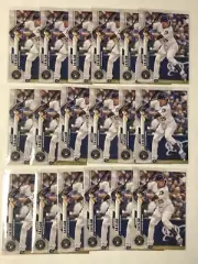 2020 Topps Series 2 Tyrone Taylor Rookie Lot x18 Milwaukee Brewers