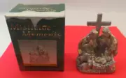 Vintage Mistletoe Moments Nativity Scene Christmas Figurine 2000 Holiday Decor