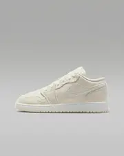 Air Jordan 1 Low SE Older Kids' Shoes