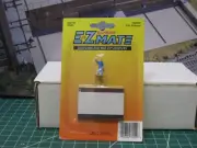 Bachmann E-Z MATE Under Track decoupler Magnet 78999 WITH BRAKEMAN HO SCALE NEW