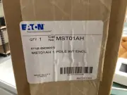 New Eaton Cutler Hammer MST01AH Manual Starter With Enclosure