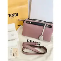 在飛比找蝦皮購物優惠-近全新 FENDI 芬迪 手提包 By the way ST